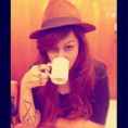 /album/galeria-de-fotos-biografia-pitty-priscila-novaes-leone-/pitty-cafe-jpg/